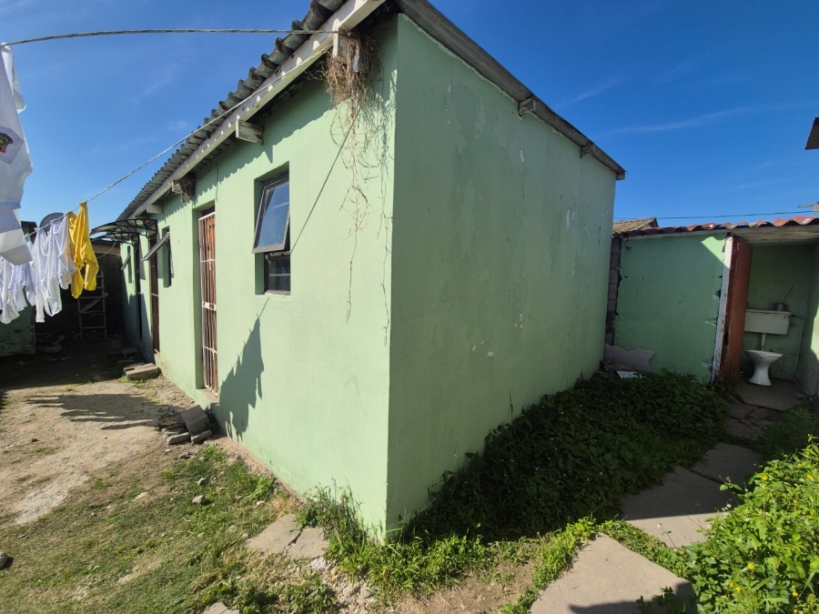 2 Bedroom Property for Sale in Kwazakhele Eastern Cape